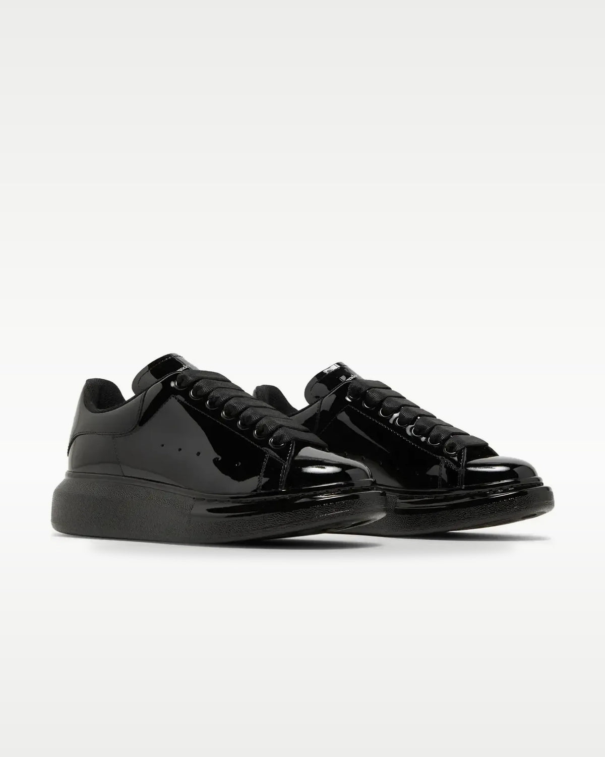Alexander McQueen Black Patent — vista 3