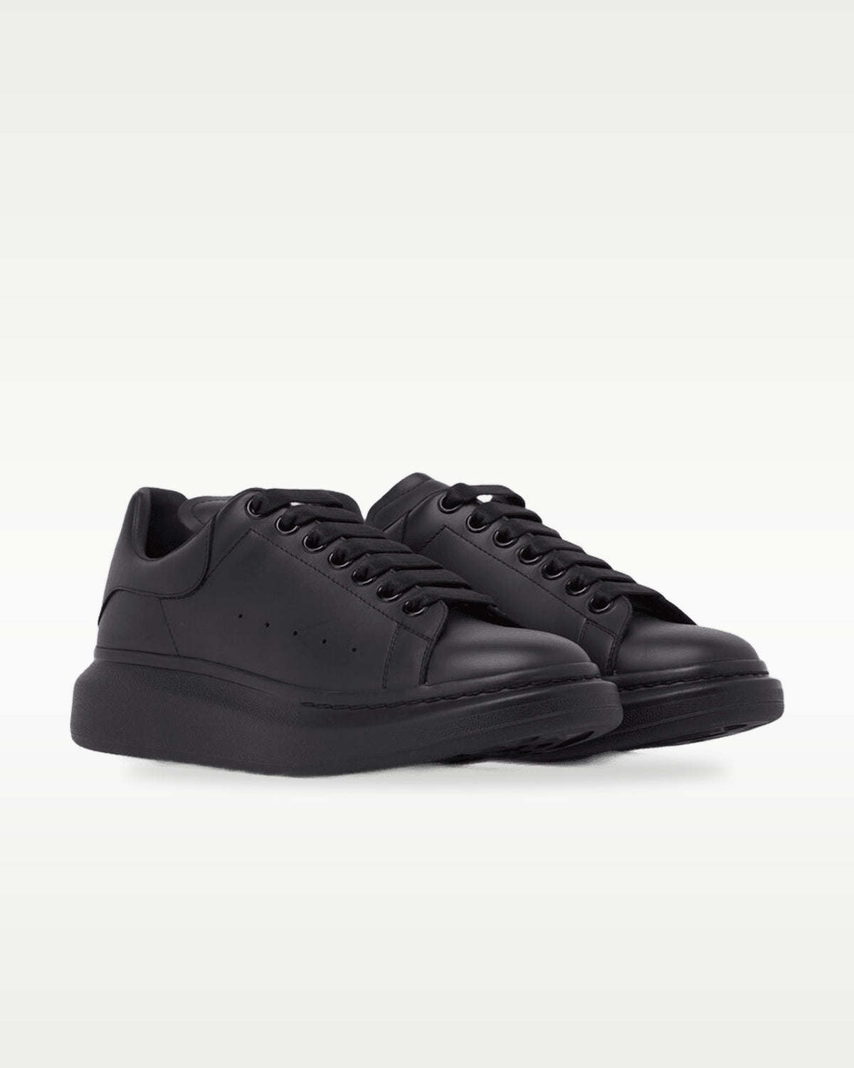 Alexander McQueen Total Black — vista 2