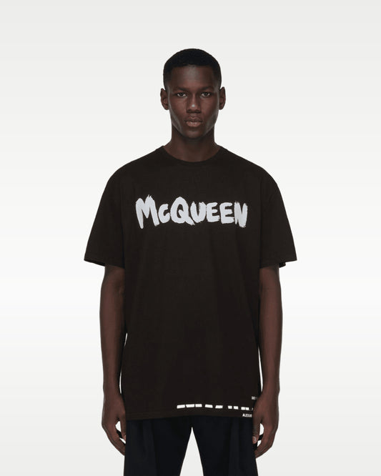 Playera Alexander McQueen Graffiti Logo Negra — vista 2
